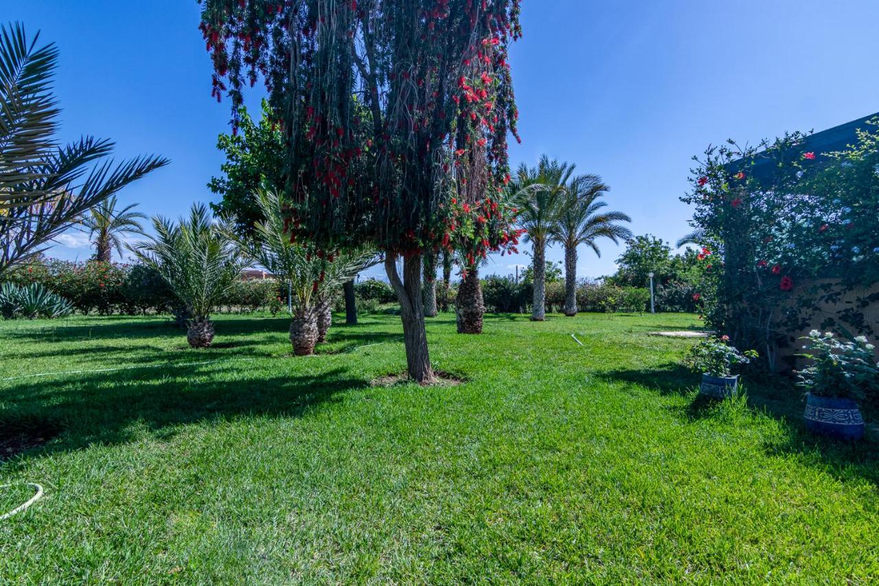 Palais Les Sources De L'Atlas & Spa El Harkat Exteriör bild