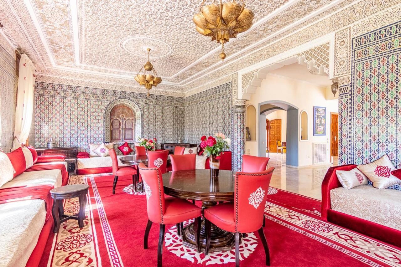 Palais Les Sources De L'Atlas & Spa El Harkat Exteriör bild