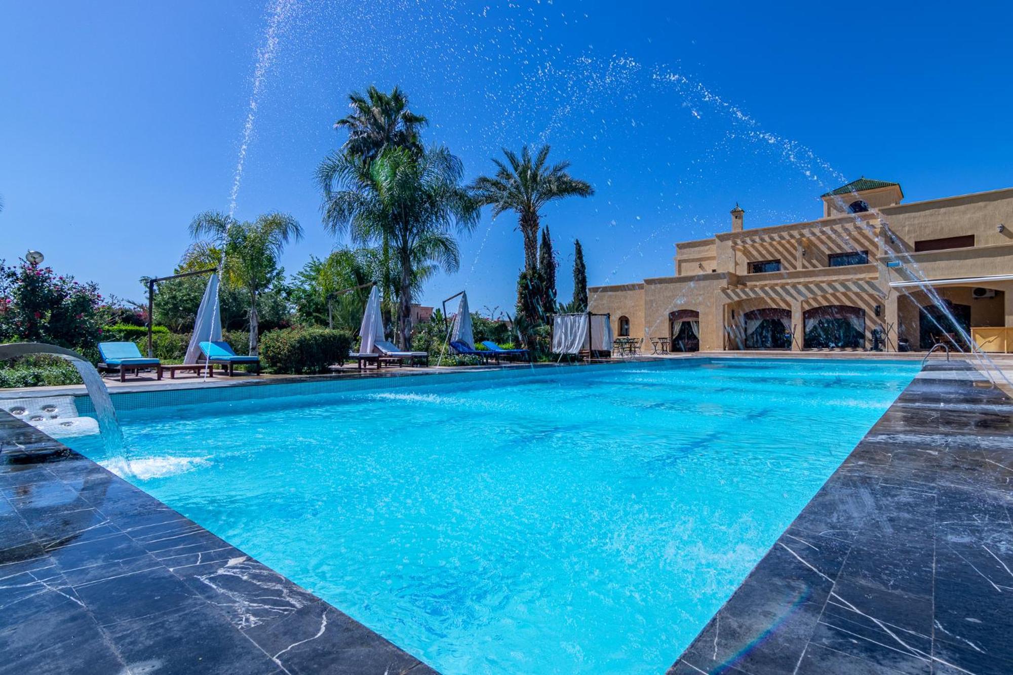Palais Les Sources De L'Atlas & Spa El Harkat Exteriör bild